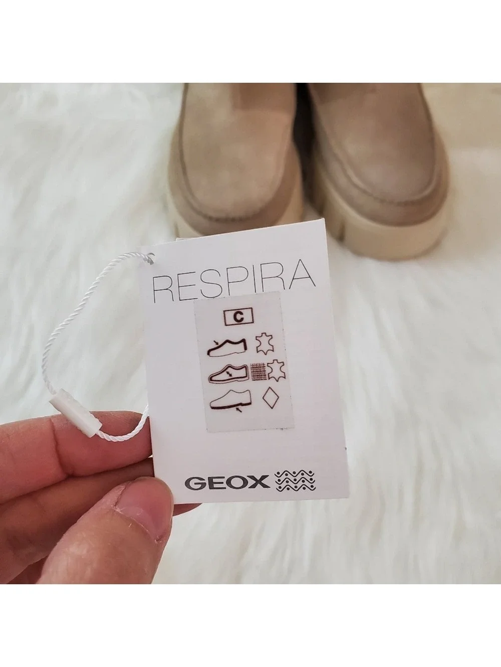 MSRP $225 Geox Size 37 Ghoula Fringe Suede Studded Boots